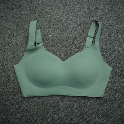 Breathable Luxe Seamless Minimizer Bra